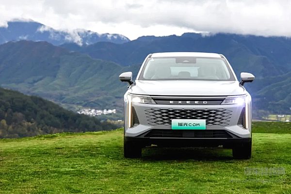 插混中型SUV二选一 星途瑶光C-DM低价高配领克08胜在品牌？