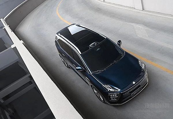 30万级增程SUV对决！昊铂HL能否挑战理想L8？