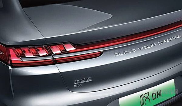 20万元级别混动车 比亚迪汉DM与丰田凯美瑞谁划算？