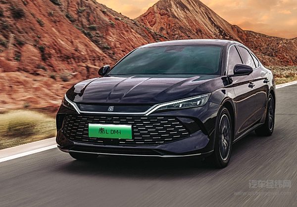 吉利、比亚迪和宁德时代新产品亮相 谁是磷酸铁锂电池冠军？