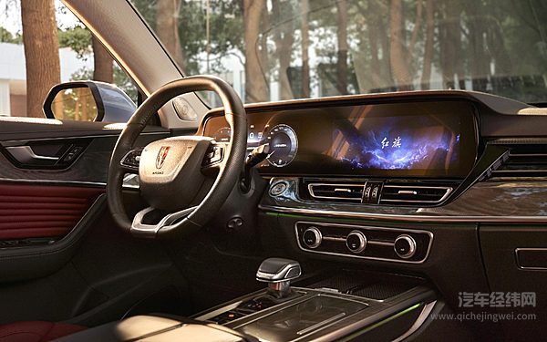 红旗​2025​全年销量46万辆 稳住基本盘用技术谋定未来