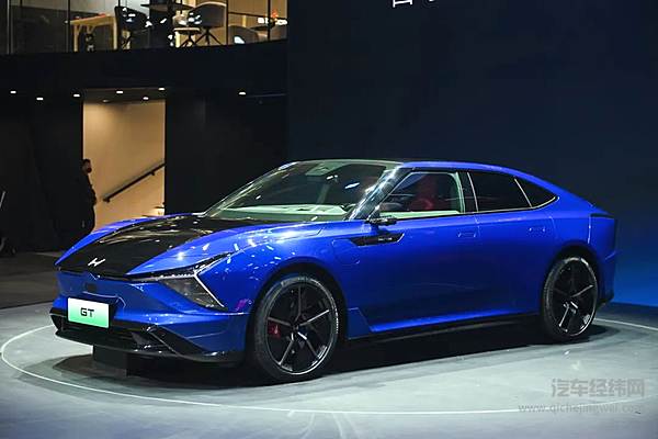 上海车展 东风汽车合资品牌上演“智电加速度”