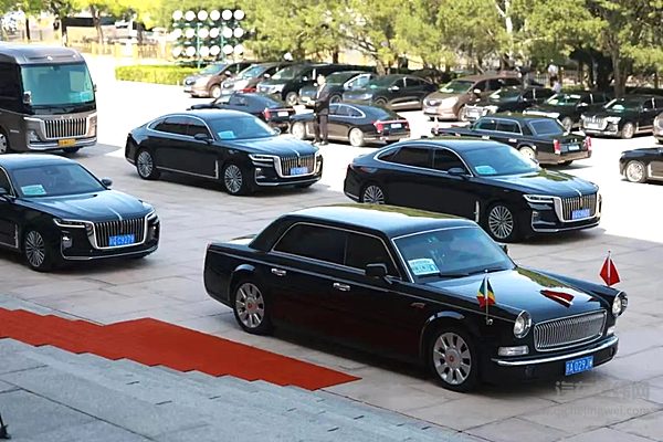 大国之礼 旗悦天下 红旗品牌为绘就“非”凡未来贡献力量