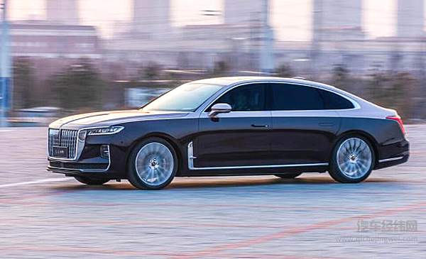 红旗H9自燃为何上热搜？