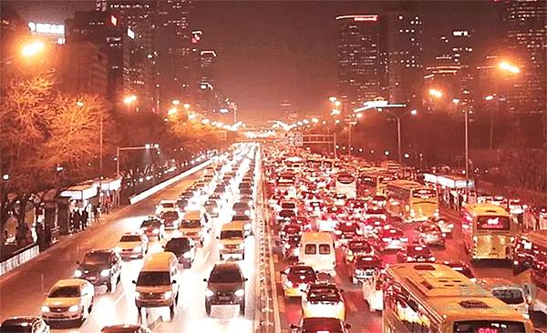 干掉特斯拉！今天，保时捷正式宣布！