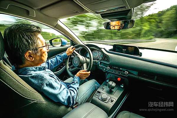 说好不造电动车的马自达 为什么也“真香”了？