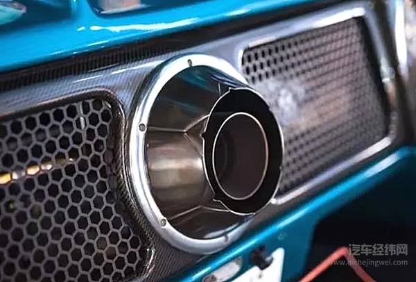 日本不只JDM！东京黑夜街头直击帕加尼Zonda Anija