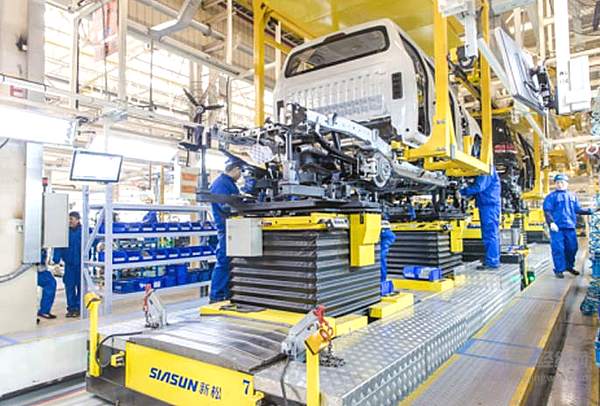 C2B怎么造车？探访上汽大通二十万辆诞生地 