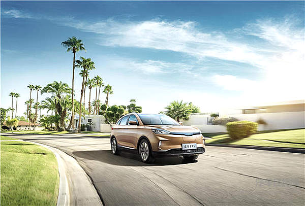 小鹏G3“探路” 威马EX5 520低调上市！