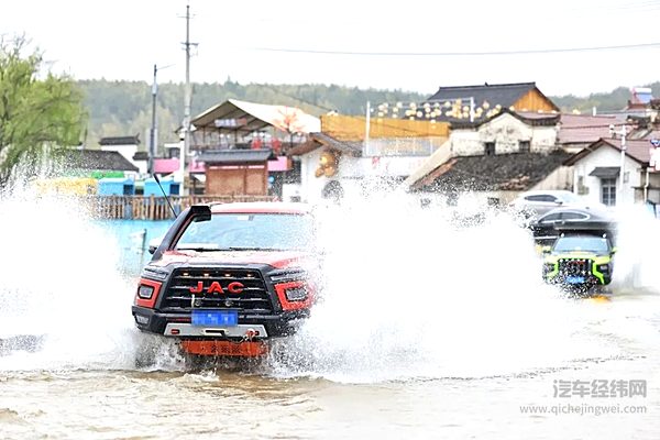 江淮皮卡：携手安徽交通广播 向世界传递安徽好皮卡