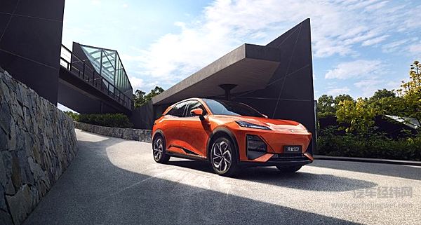 15万元预算购买新能源SUV 深蓝S07能否挑战宋PLUS DM-i？