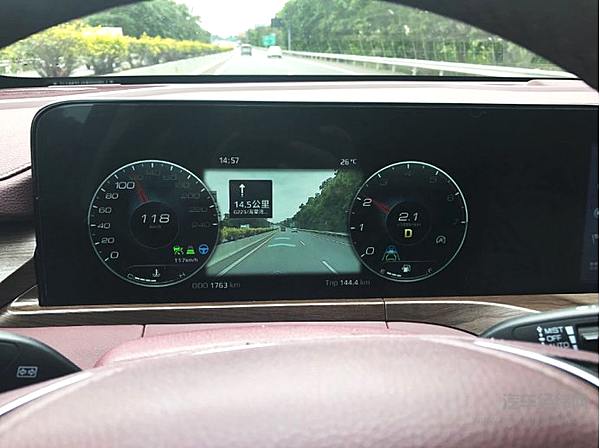 顾家暖男 全新福特领裕中大型SUV让三代同堂出行无忧