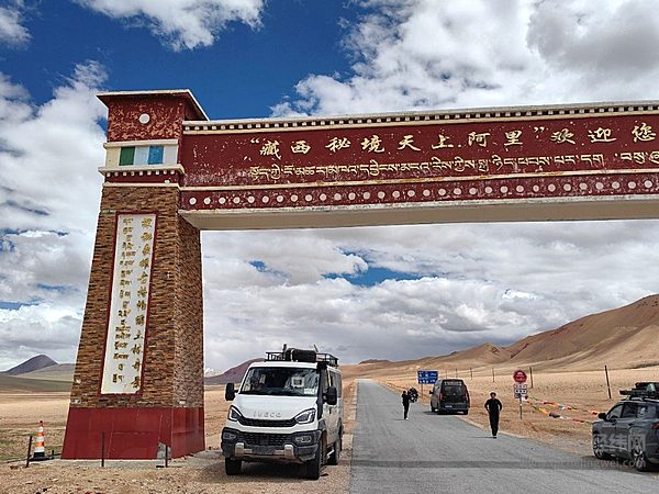 山哥：烂路难行？不存在的 欧霸·山海干的就是烂路！