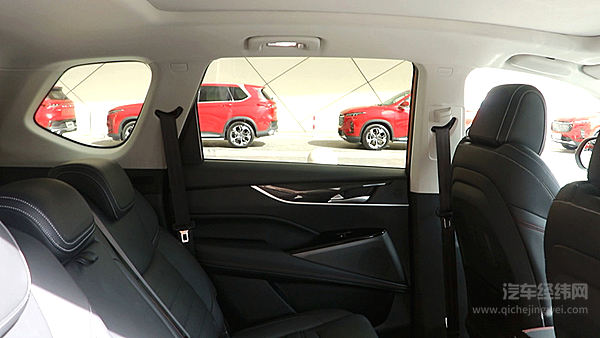 南京试驾上汽大通MAXUS D60 定制出行不止一面