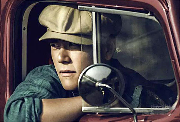 可看的不止彭于晏的腹肌，详解《邪不压正》中最值得看的5台车！ 