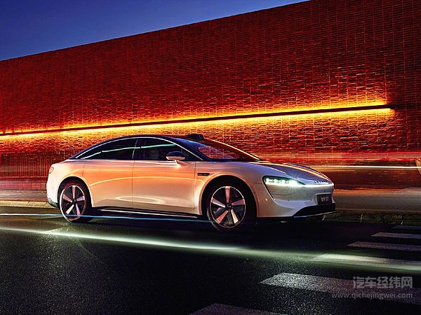 比亚迪发力智驾力推全民普及 与华为相比谁更强？