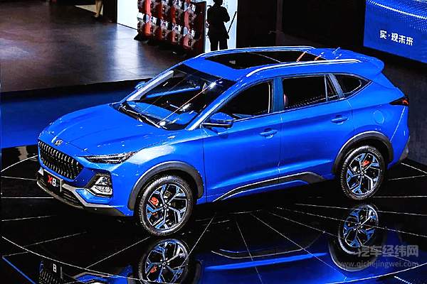 悬挂思皓车标 江淮中大型SUV X8成都车展首发！