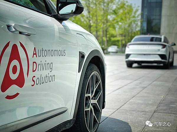 华为 HI 上车 自动驾驶轻松干掉特斯拉？38.89万你买吗？