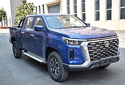 長安輕型商用車 長安覽拓者柴油 2L柴油 163馬力 雙排皮卡