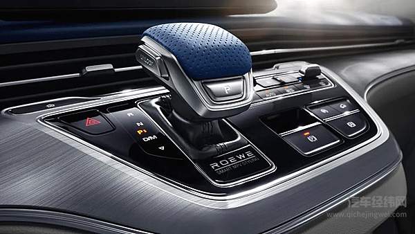 爆发式回暖 上汽乘用车“银十”​斩获增速和出口“双冠王”！