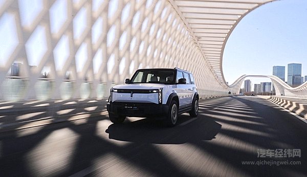 魅力来自方盒子 iCAR 03能否挑起奇瑞新能源的大梁？