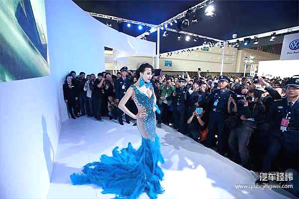 “科技、时尚、钜惠”2018第七届武汉汽车文化节席卷江城！