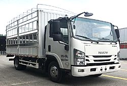 慶鈴五十鈴KV600 161馬力 4X2 3.79米 倉柵式國六輕卡載貨車 (五十鈴變速箱)(QL5044CCYMVHA)