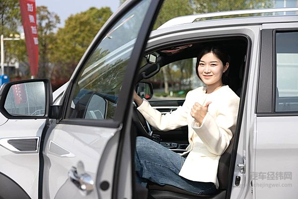 全新悍途领衔亮相 江淮皮卡商乘并举、油电并进 开创新时代