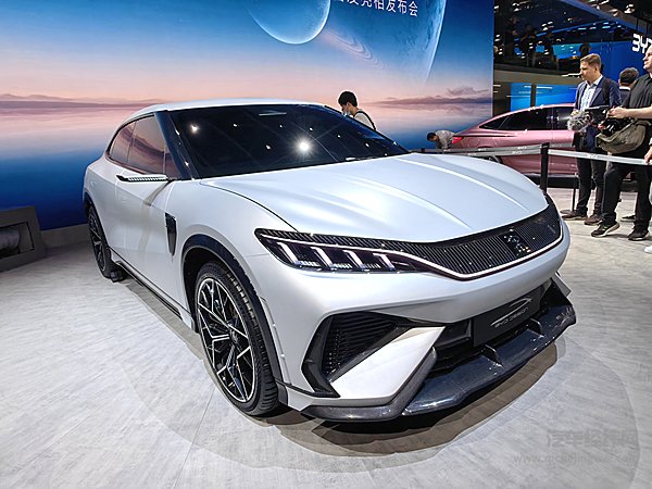  宋L概念车登陆上海车展 轿跑SUV前景如何？