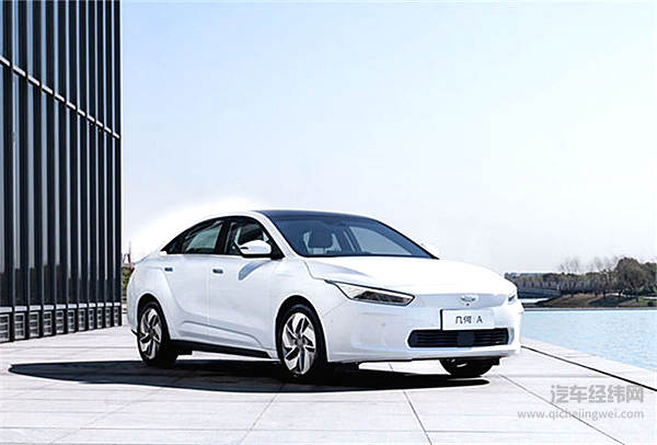 补贴打对折 新能源车企明年“断奶”！