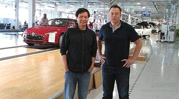 2013年雷军与马斯克合影