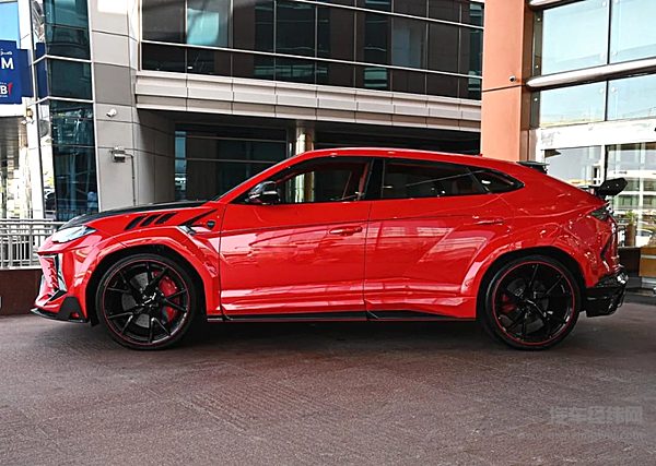 兰博基尼URUSMANSORY定制版