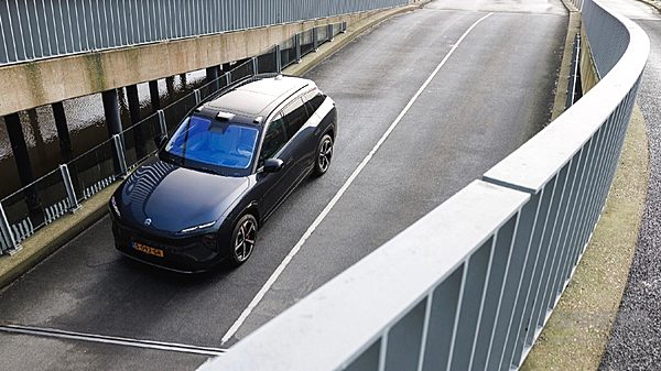 奔驰、蔚来合作传言再起 换电模式真有这么香？