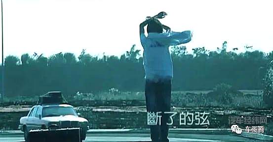 不只Mojito  周杰伦的很多MV都是一场车展