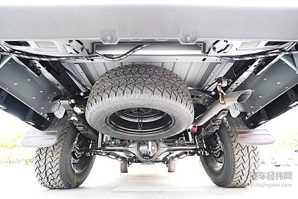  江淮全新悍途皮卡乘用化升级 强悍硬派带来商乘多种用途