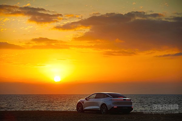 金砖电池也走磷酸铁锂路线与刀片电池相比如何？