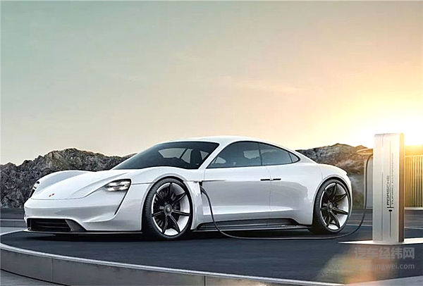 电动江湖又来新大佬 保时捷Taycan亮出一手好牌！