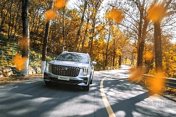 全新第二代GS8量产下线 预售订单突破5000台！