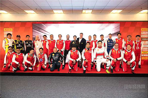 恩佐120周年诞辰 这条法拉利的“时光隧道”竟比张智霖更耀眼