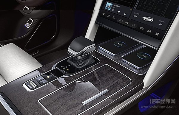 性能全面升级 换代后的红旗HS7怎么样？