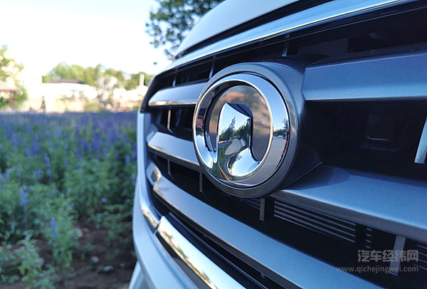 中国首款国六皮卡 全新汽油风骏7仅售8.68万