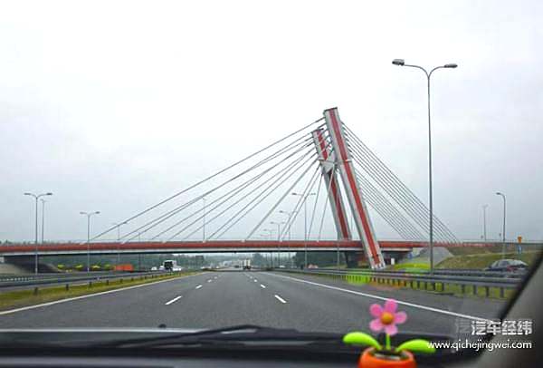 为何德国高速公路不限速？