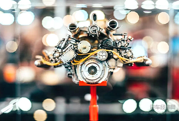 没来过Retromobile，不足以谈经典车