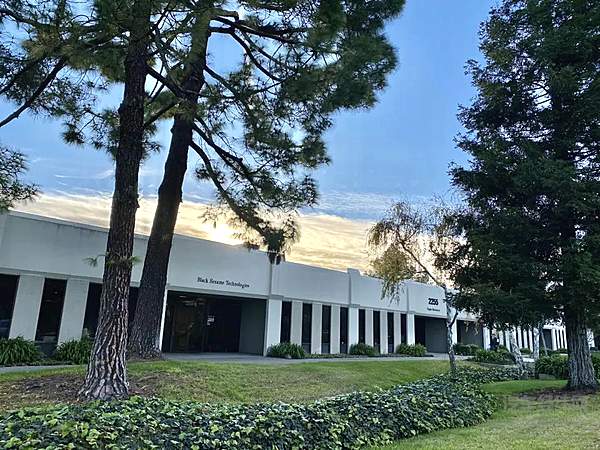 黑芝麻美国办公室