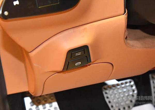 “PRND”都放在哪了？各种车型换挡方式大集合