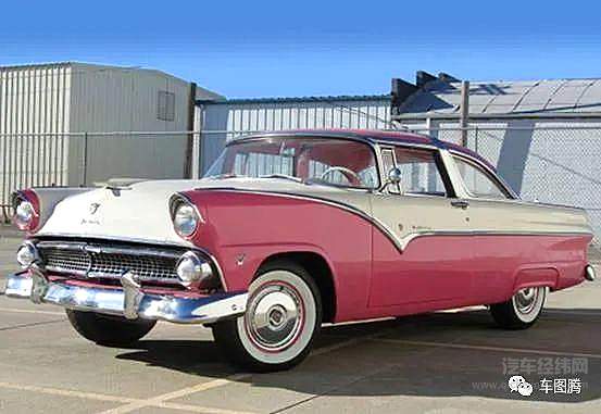 不只Mojito  周杰伦的很多MV都是一场车展