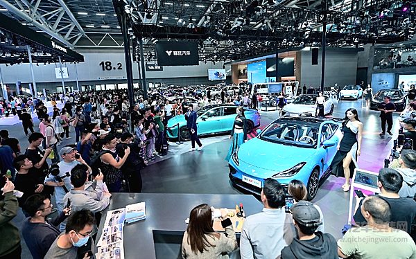 磷酸铁锂电池进入超充时代 补能问题已经解决？