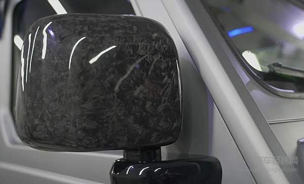 越野车中的太空军！ 北京越野BJ80探月版谍照曝光