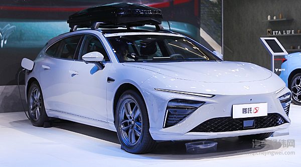 哪吒S猎装版主打低价高配 能否平替极氪001？