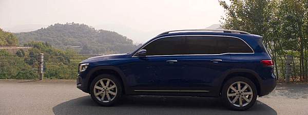 豪车也有“入门级产品 ” 奔驰GLB改款上市降低购买门槛